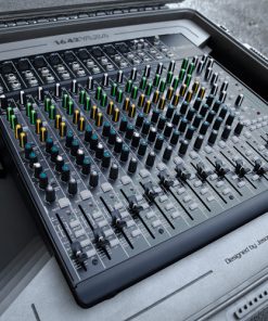 Mackie 1642VLZ4 16-Channel Mixer case