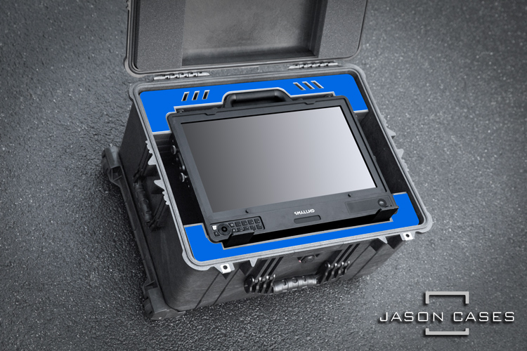 SmallHD Cine 18″ Monitor + Sunhood Case (BLUE Overlay)