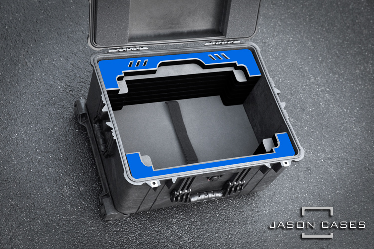 SmallHD Cine 18″ Monitor + Sunhood Case (BLUE Overlay)